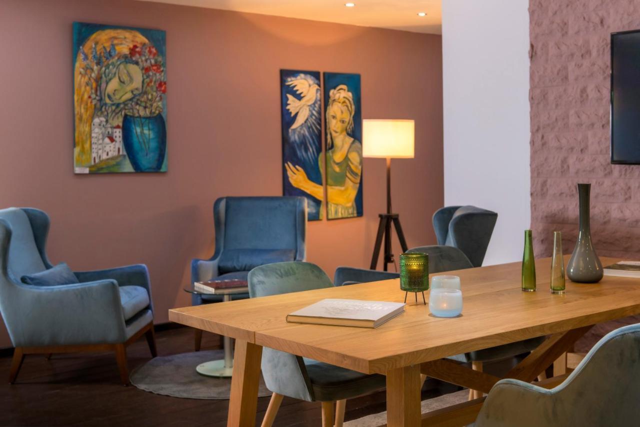 Hotel Four Stars By 4*